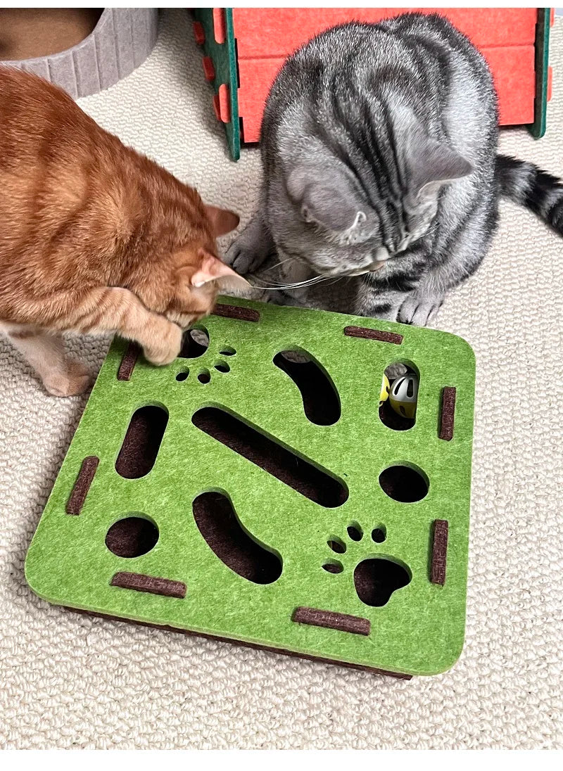 Cat Puzzle Toy – Felt Maze Box with Bell Ball for Kittens & Cats