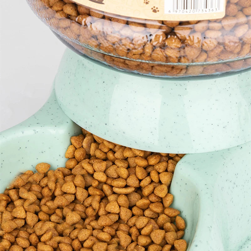 Large Capacity Pet Feeding Bowls with Automatic Water Dispenser – For Dogs & Cats