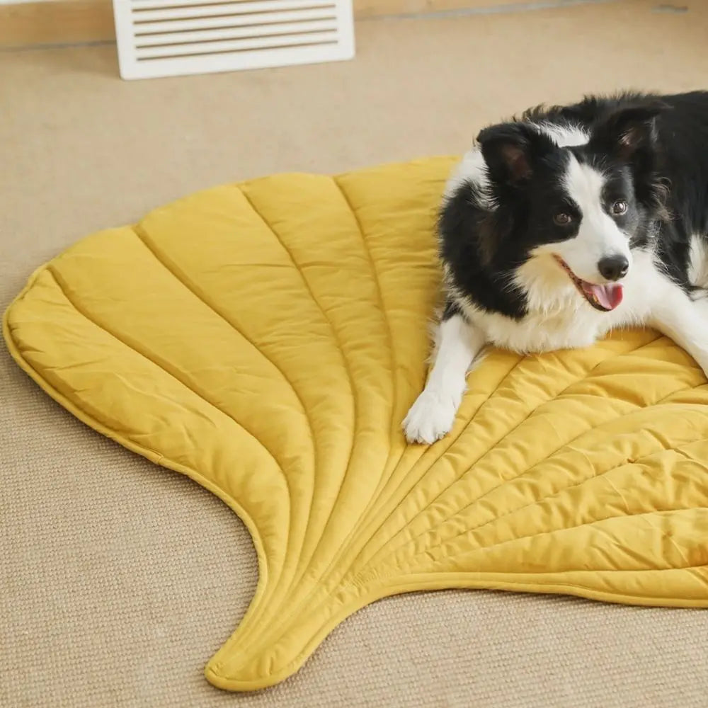 Pet Cooling Mat – Breathable Summer Pad for Dogs & Cats, Washable Pet Blanket