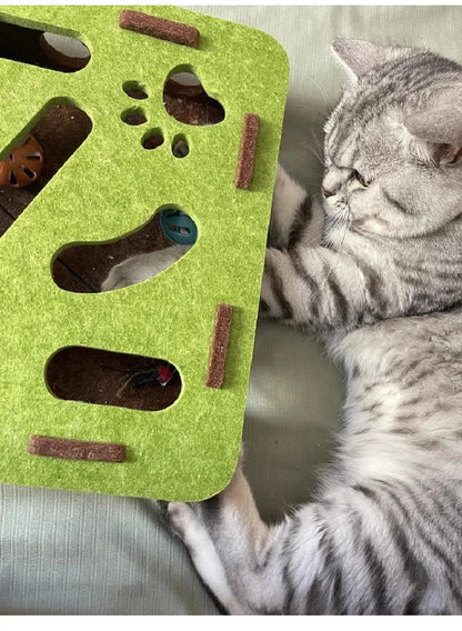 Cat Puzzle Toy – Felt Maze Box with Bell Ball for Kittens & Cats